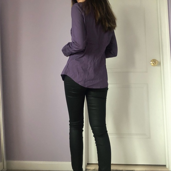 Express Essential Shirt - Picture 5 of 5